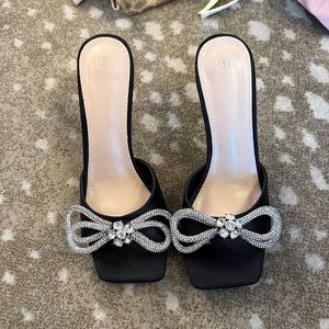 Elegant Black Women's Mules with Rhinestone Bow